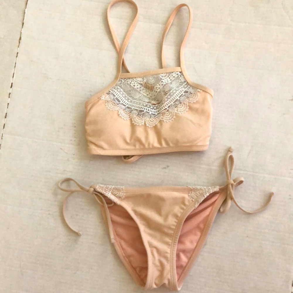 Xhilaration Peach Lace Accent Bikini